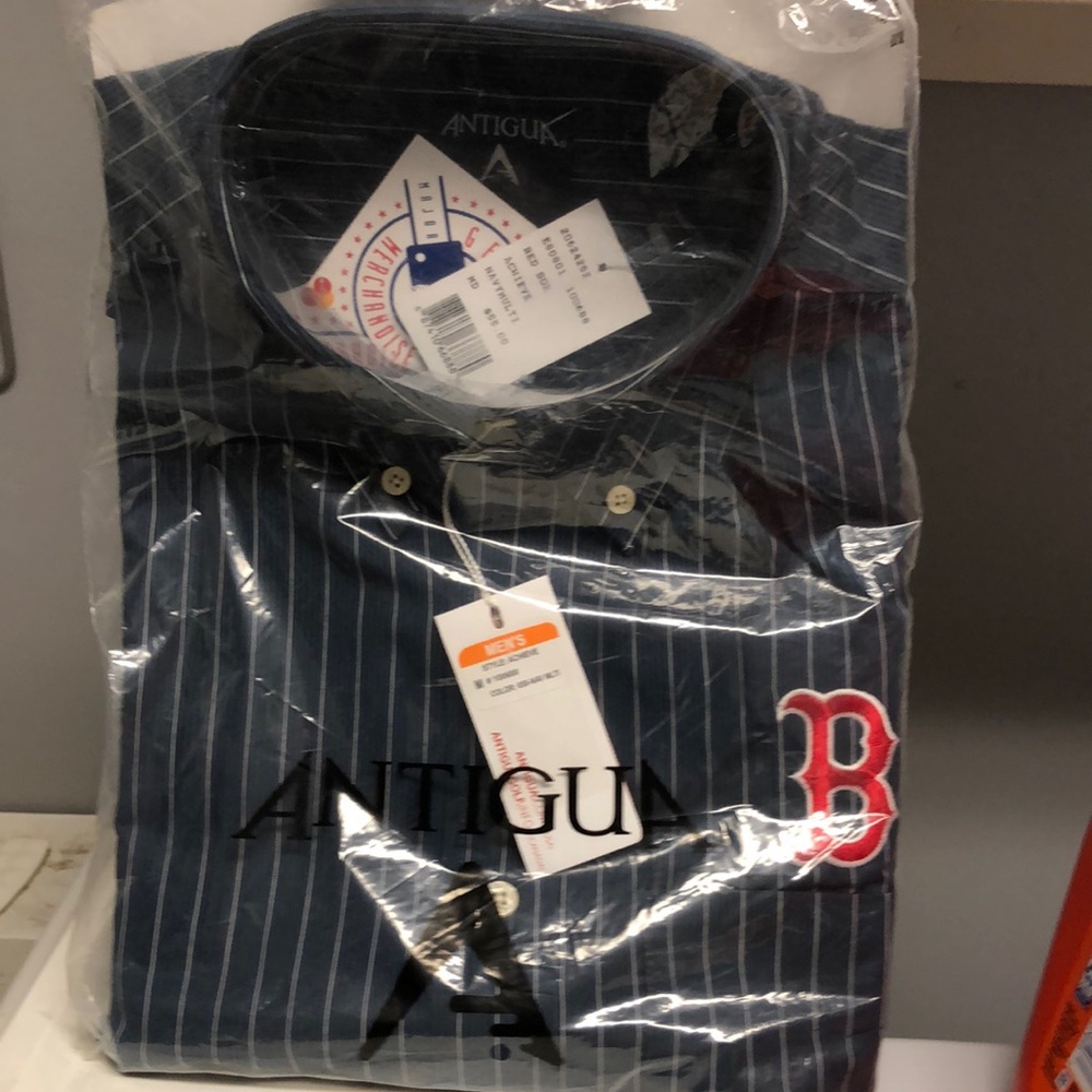 Boston Red Sox MLB Antigua Dress Shirt Button Style Achieve Men’s Medium NWTs